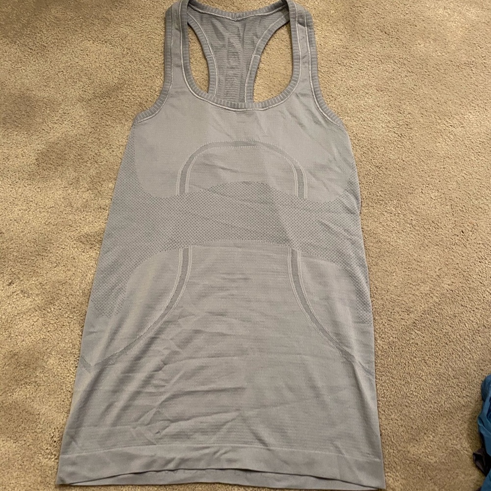 lululemon swiftly tech tank top size 4